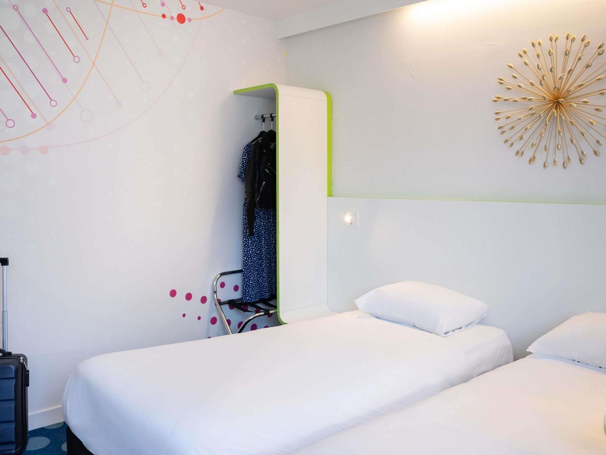 Ibis Styles Fougeres Hotel Beauce ภายนอก รูปภาพ